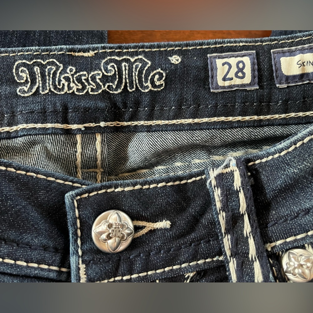 Miss Me Skinny Jeans with Contrast Stitching - Picture 3 of 4